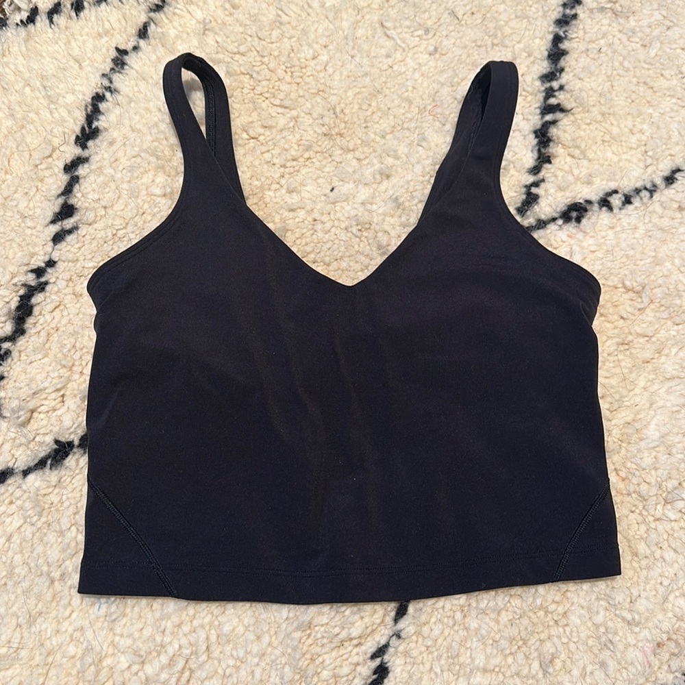 Black lulu crop top